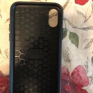Incipio iphone x case!